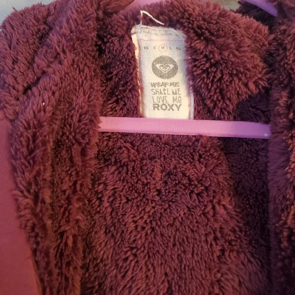 Fuzzy Roxy Jacket - Picture 3 of 4